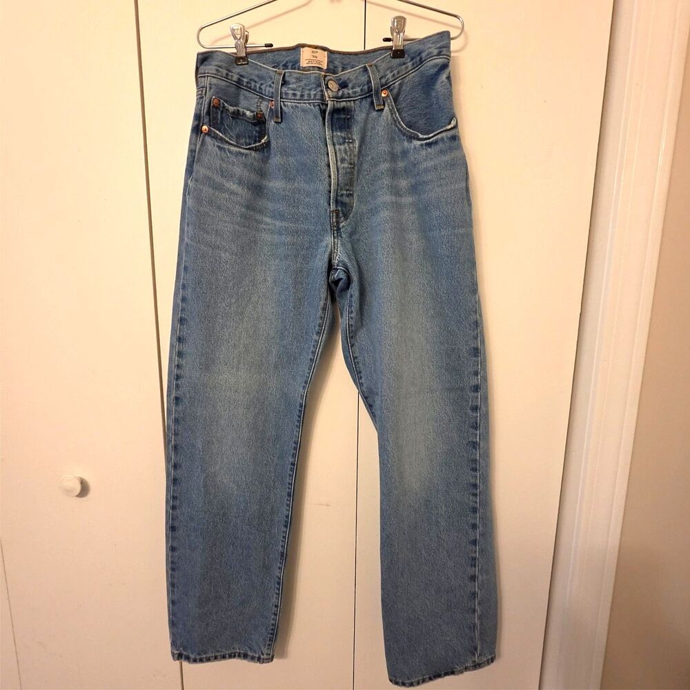 Levi's Premium 501 '90s Distressed Straight Leg Jeans Light Wash - W31 L32